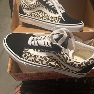 New ladies vans shoes